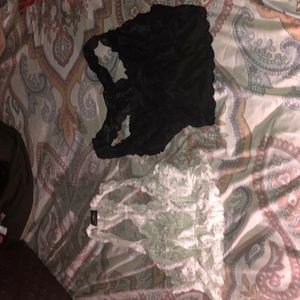 Two bralets one black other white🖤